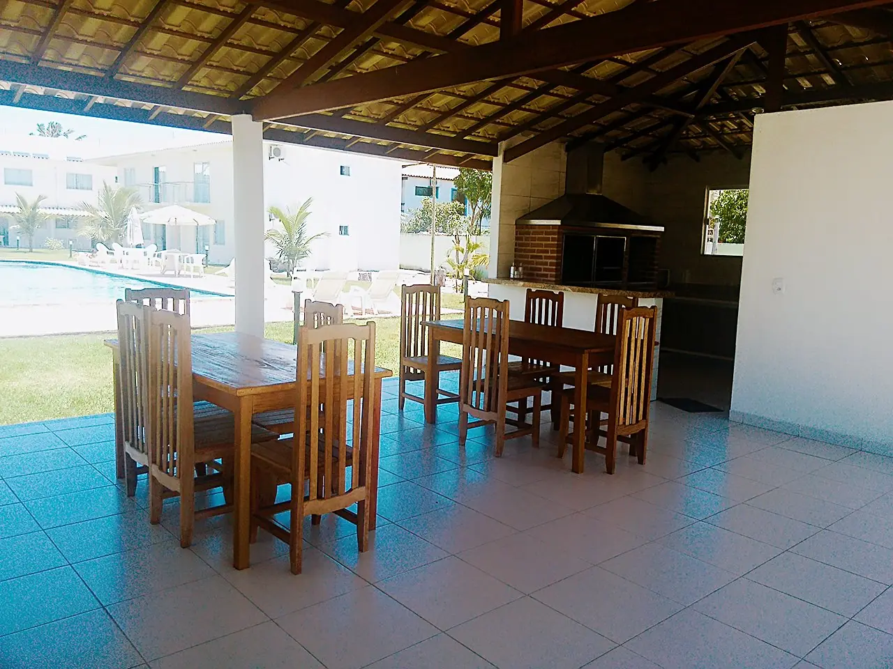 Área de lazer e churrasqueira
