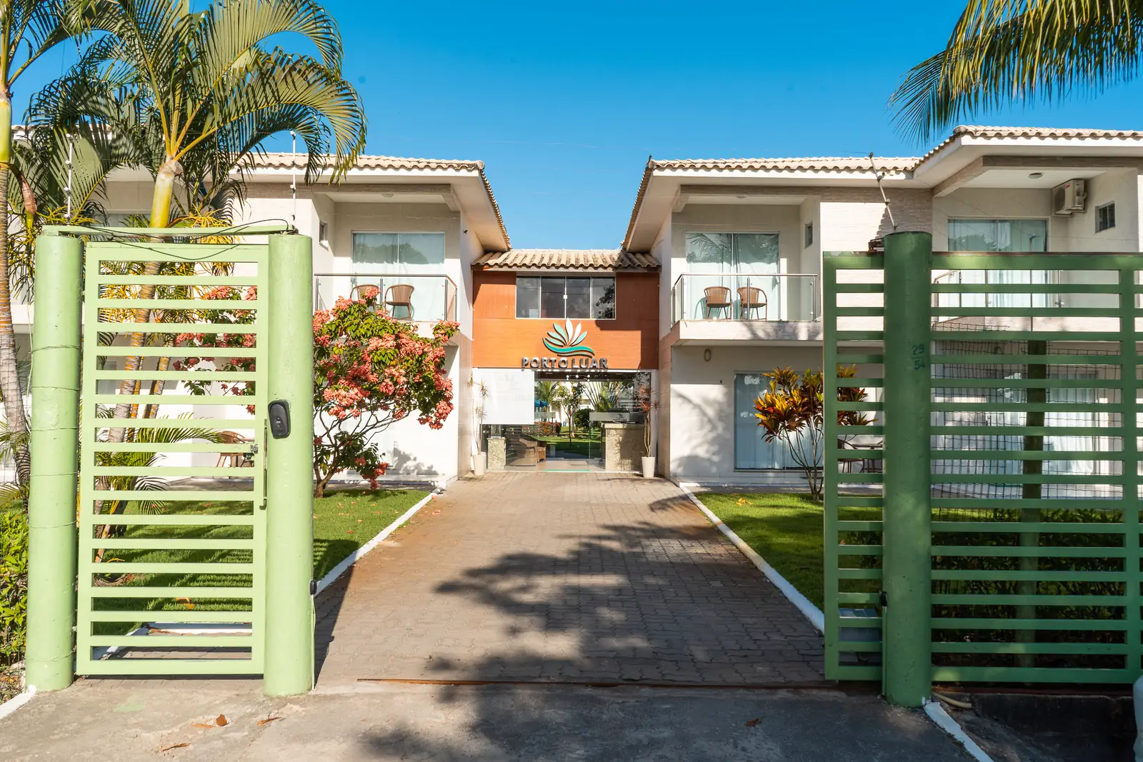 Entrada do Porto Luar Apart Hotel